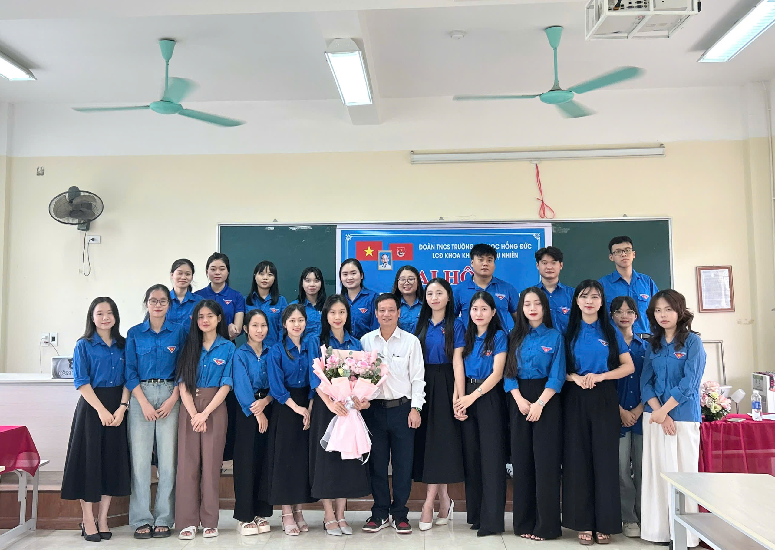 CHÚC MỪNG THÀNH CÔNG ĐẠI HỘI CÁC LỚP - CHI ĐOÀN - CHI HỘI, NĂM HỌC 2024 – 2025 CỦA KHOA KHOA HỌC TỰ NHIÊN – ĐÁNH DẤU MỘT MỐC SON MỚI TRONG NĂM HỌC MỚI